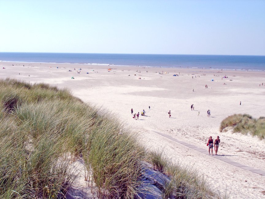 Strandovergang bij Hoorn